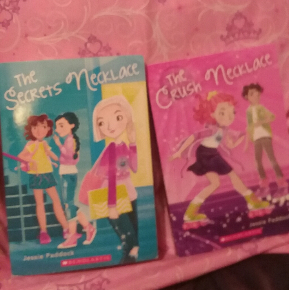 Neclace books